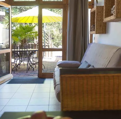 Feriehus L'oliveraie De Paul