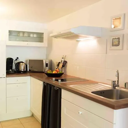 L'oliveraie De Paul 別荘 *