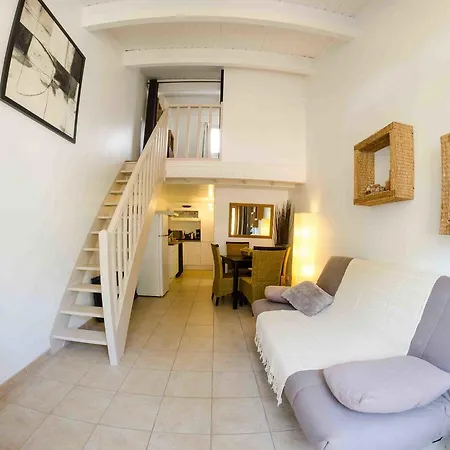 L'oliveraie De Paul 別荘 *